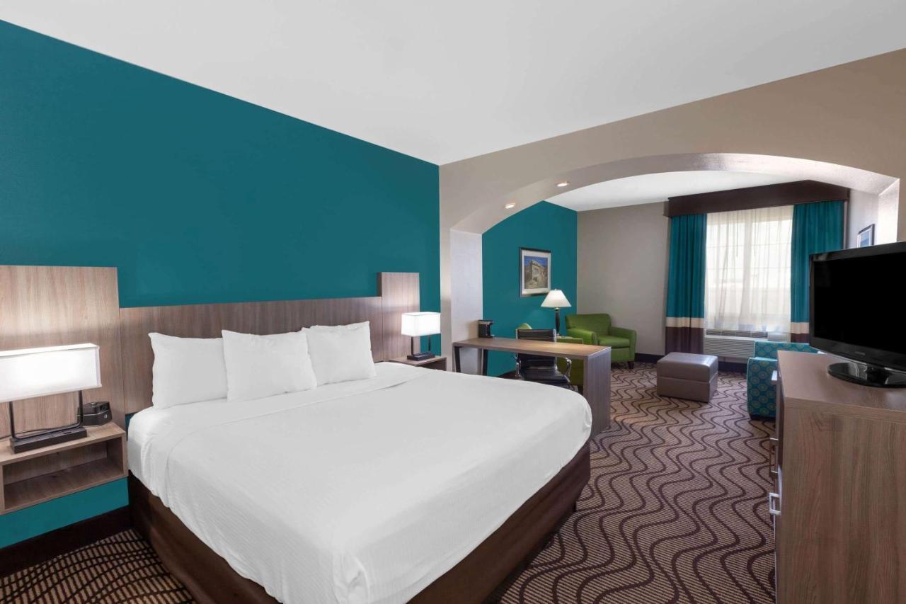 La Quinta By Wyndham Midland North Ξενοδοχείο Εξωτερικό φωτογραφία