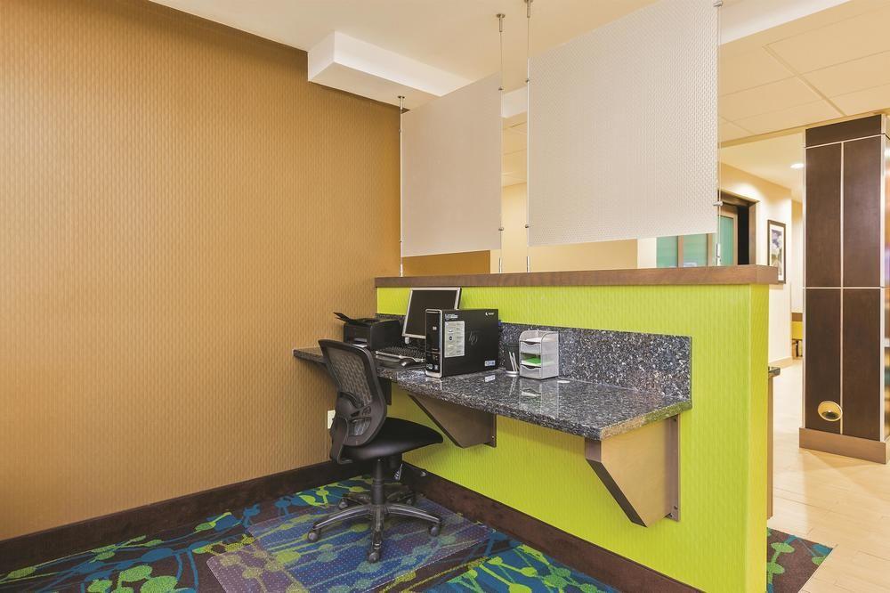 La Quinta By Wyndham Midland North Ξενοδοχείο Εξωτερικό φωτογραφία