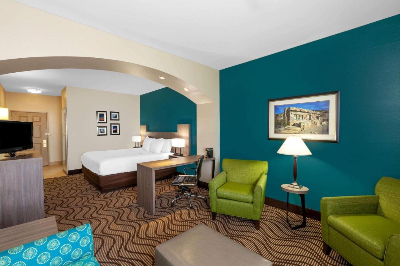 La Quinta By Wyndham Midland North Ξενοδοχείο Εξωτερικό φωτογραφία